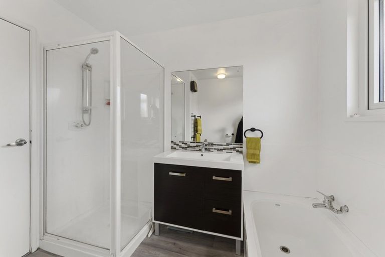 Photo of property in 1/58 Clydesdale Street, Woolston, Christchurch, 8062