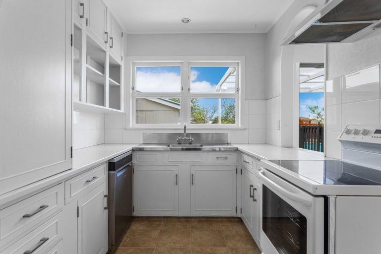 Photo of property in 8 Lord Cobham Avenue, Whakatane, 3120