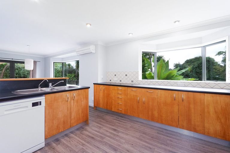 Photo of property in 18a Riddell Road, Kerikeri, 0230