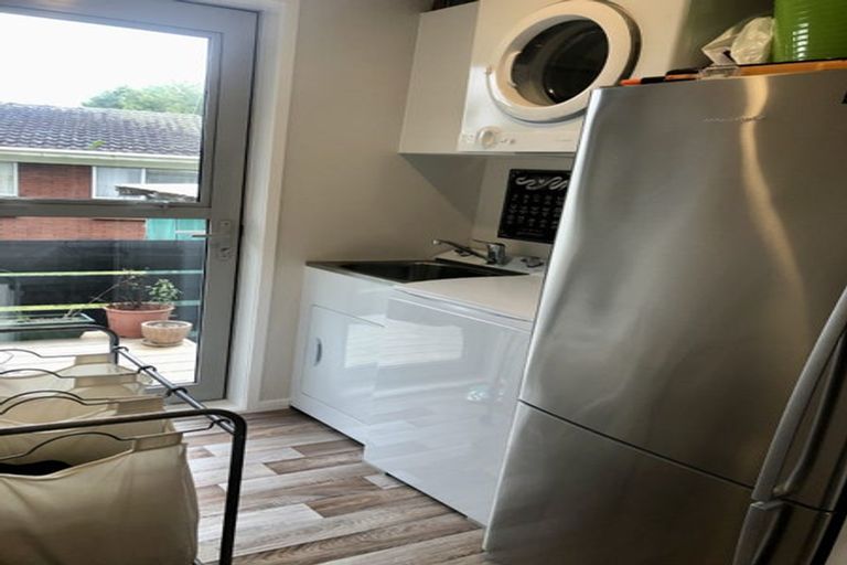 Photo of property in 9a Joyce Street, Pahurehure, Papakura, 2113