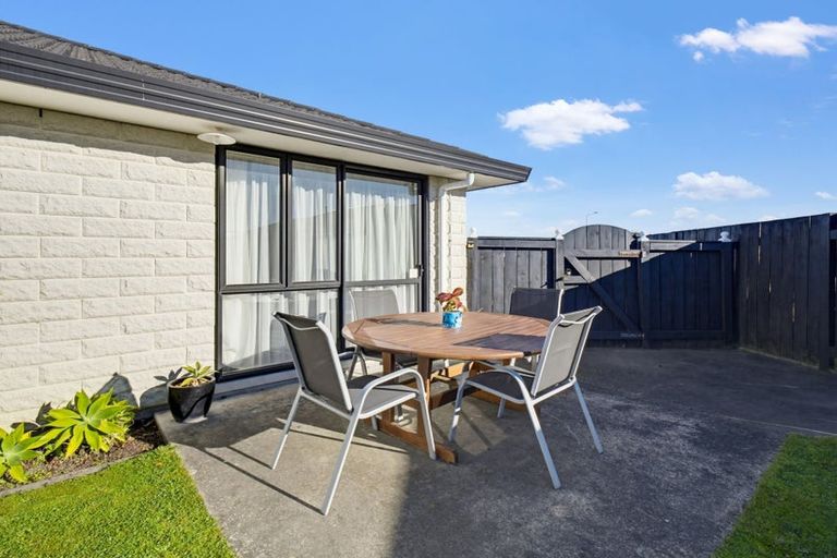 Photo of property in 47 Meridian Grove, Kelvin Grove, Palmerston North, 4414