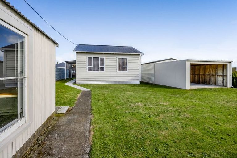 Photo of property in 12 Terou Street, Manaia, 4612