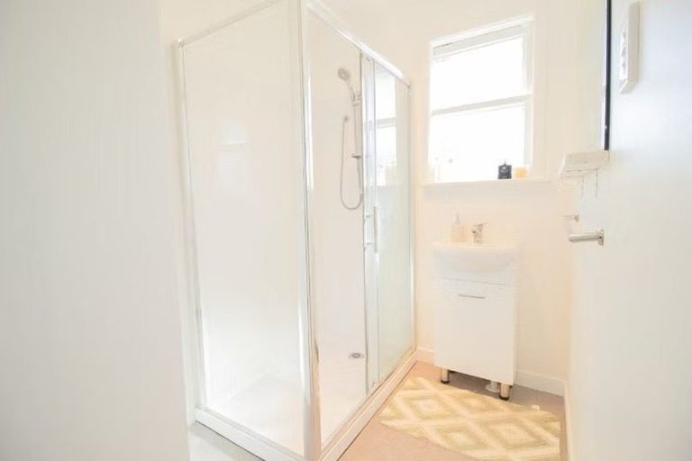 Photo of property in 70 Fisher Crescent, Otara, Auckland, 2023