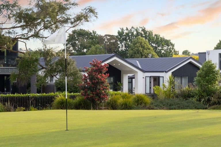 Photo of property in 7 Kanuka Drive, Hokowhitu, Palmerston North, 4410