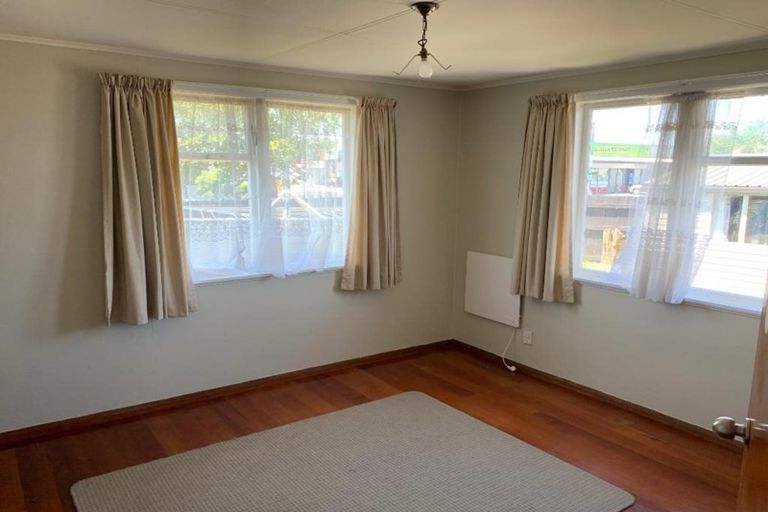 Photo of property in 60 Massey Street, Frankton, Hamilton, 3204