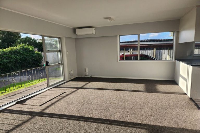 Photo of property in 2/50a Hain Avenue, Mangere East, Auckland, 2024