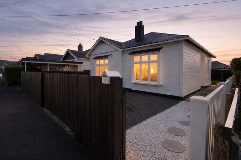 Photo of property in 19 Corunna Street, Saint Kilda, Dunedin, 9012