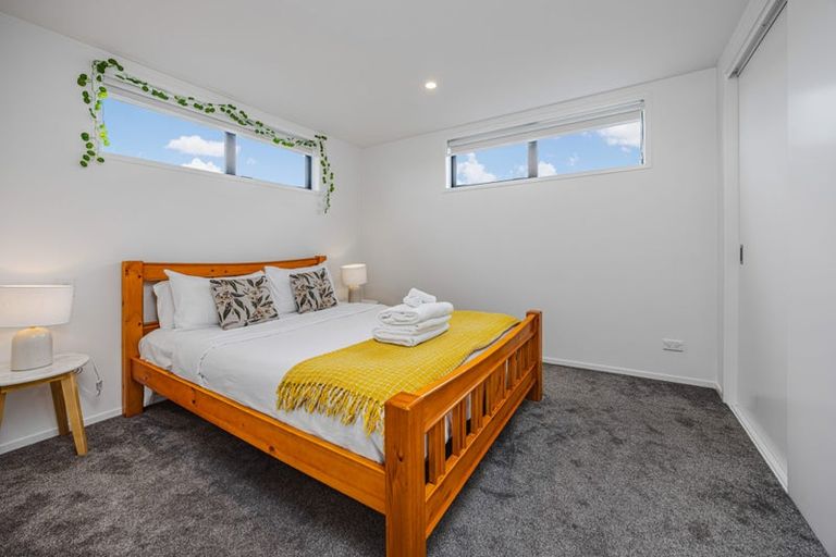 Photo of property in 1/6 St Leonards Road, Kelston, Auckland, 0602
