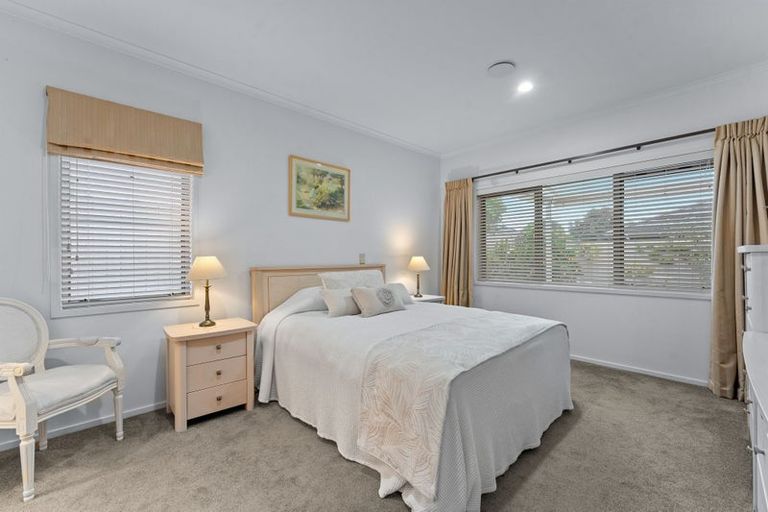 Photo of property in 5 Sophia Place, Karaka, Papakura, 2113