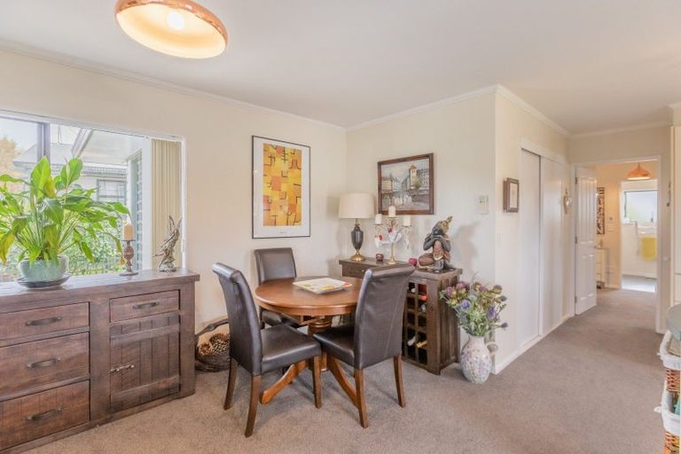 Photo of property in 6a Abbot Avenue, Waipawa, 4210