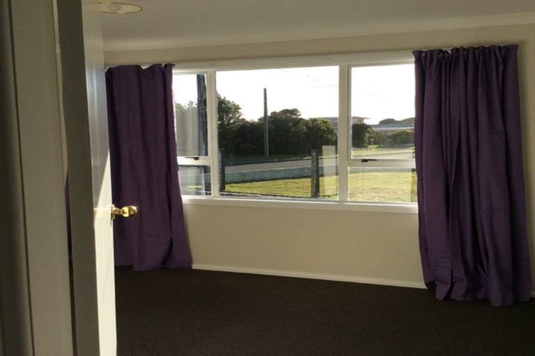 Photo of property in 66 Matai Street, Castlecliff, Whanganui, 4501