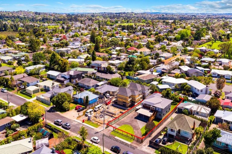Photo of property in 9 Stokes Avenue, Te Atatu Peninsula, Auckland, 0610