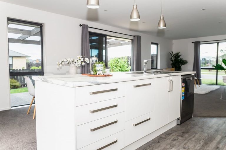 Photo of property in 28 Philippa Drive, Rolleston, 7615