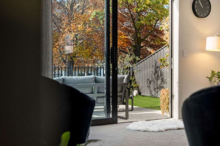 Photo of property in 28 Wallis Drive, Cromwell, 9310