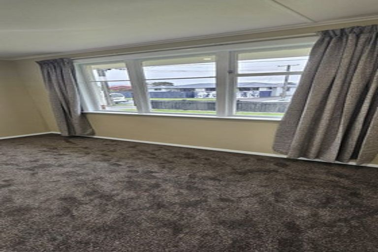 Photo of property in 23 Charles Street, Clouston Park, Upper Hutt, 5018