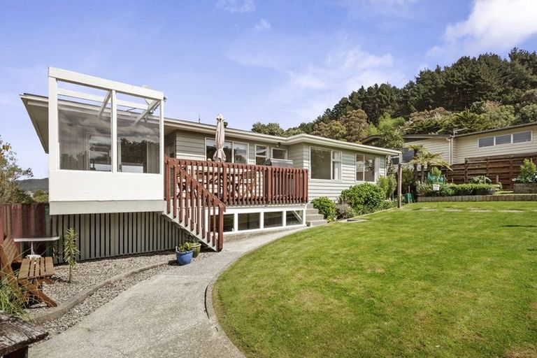 Photo of property in 30 Turriff Crescent, Tawa, Wellington, 5028