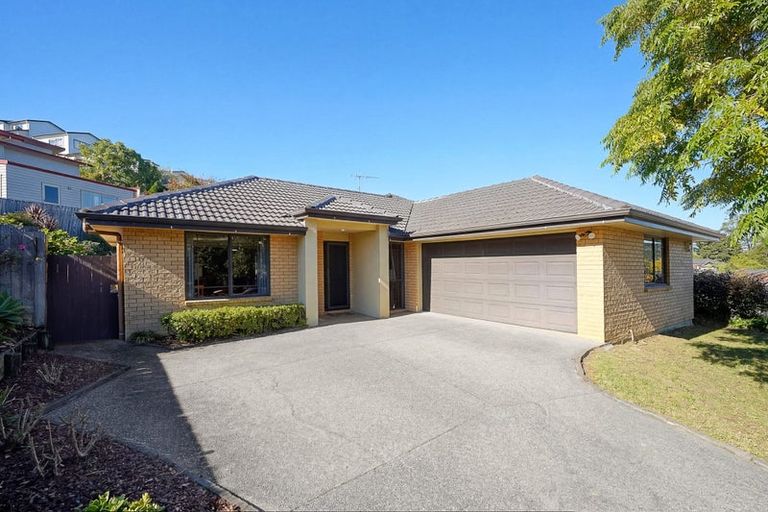 Photo of property in 42 San Marino Drive West, Henderson, Auckland, 0612