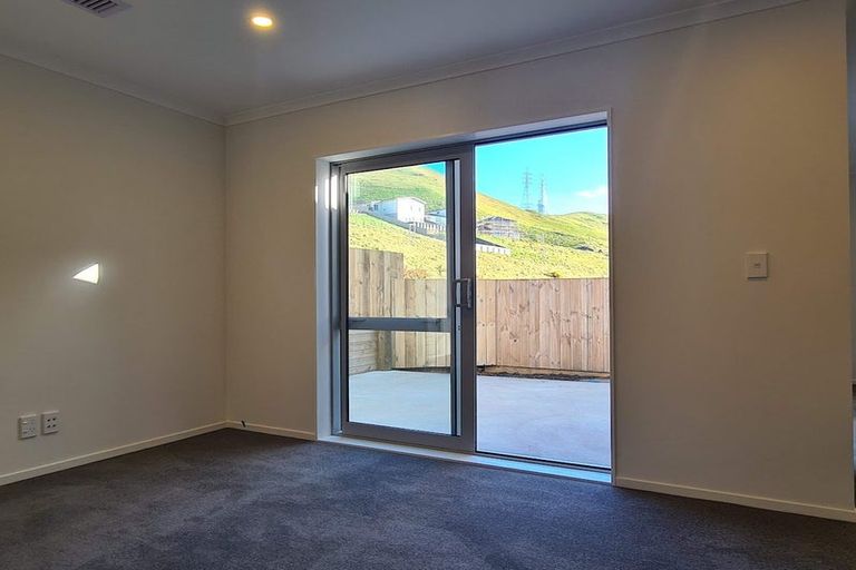 Photo of property in 137 Amesbury Drive, Churton Park, Wellington, 6037