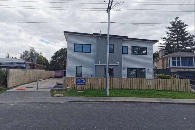 Photo of property in 15a William Avenue, Manurewa, Auckland, 2102