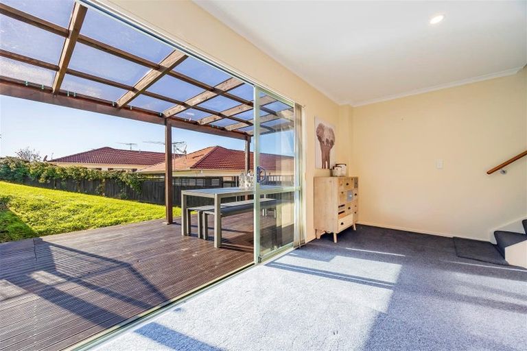 Photo of property in 10 Clea View, Gulf Harbour, Whangaparaoa, 0930