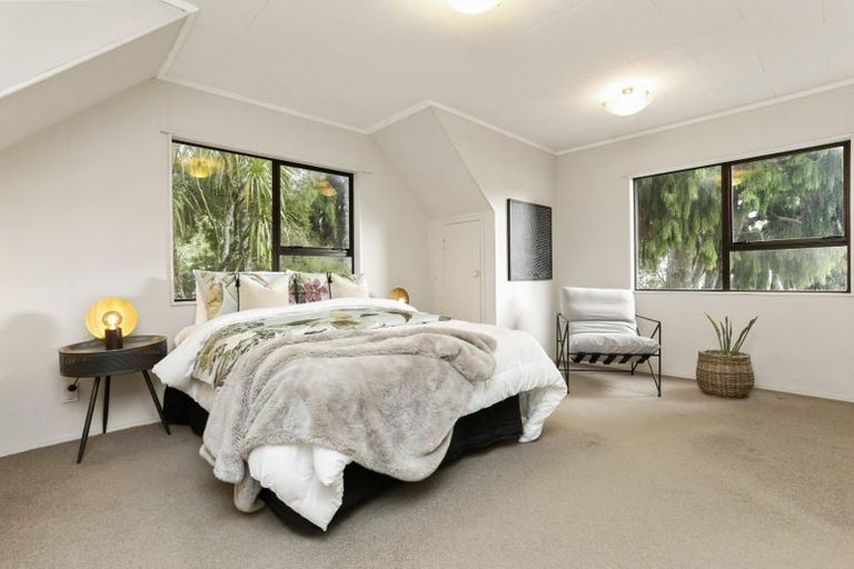 Photo of property in 94a Konini Road, Titirangi, Auckland, 0604