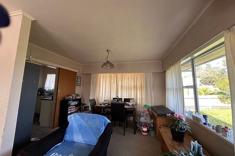 Photo of property in 2/26 Abercrombie Street, Howick, Auckland, 2014