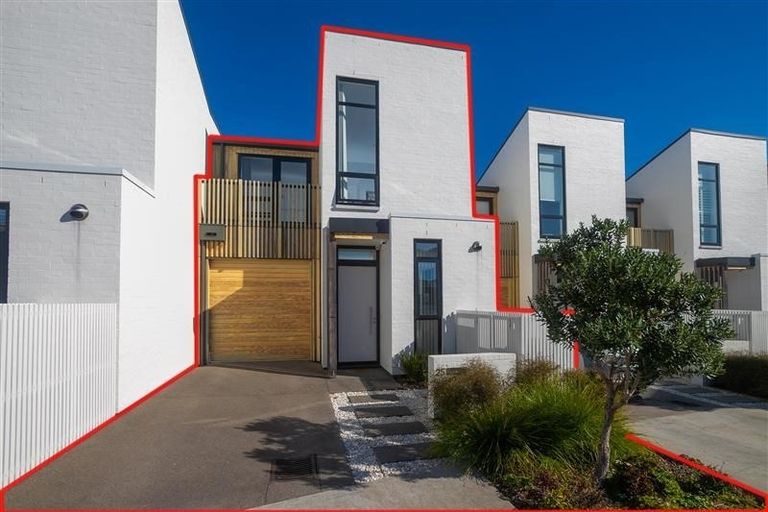 Photo of property in 25 Isitt Road, Hobsonville, Auckland, 0616