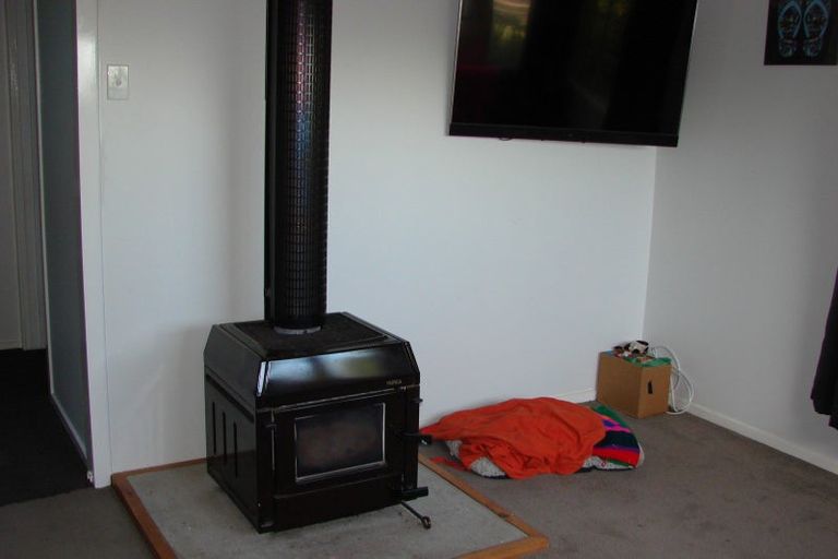 Photo of property in 81 Oki Street, Oreti Beach, Invercargill, 9879
