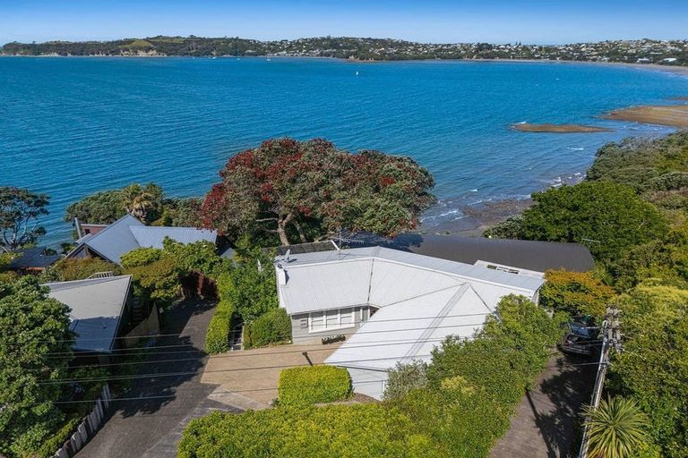 Photo of property in 11 Swann Beach Road, Stanmore Bay, Whangaparaoa, 0932