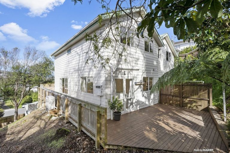 Photo of property in 9f2 Braemar Terrace, Johnsonville, Wellington, 6037