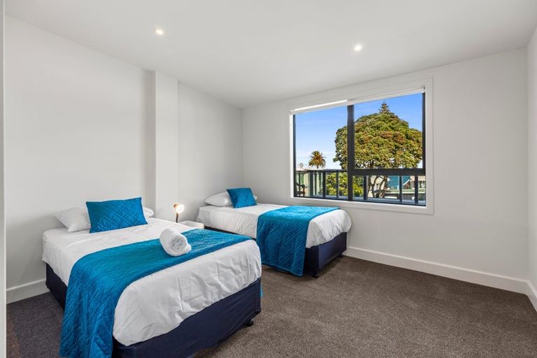 Photo of property in 6 Adams Avenue, Mount Maunganui, 3116