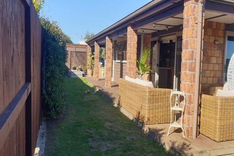 Photo of property in 23 Putaka Place, Papamoa Beach, Papamoa, 3118