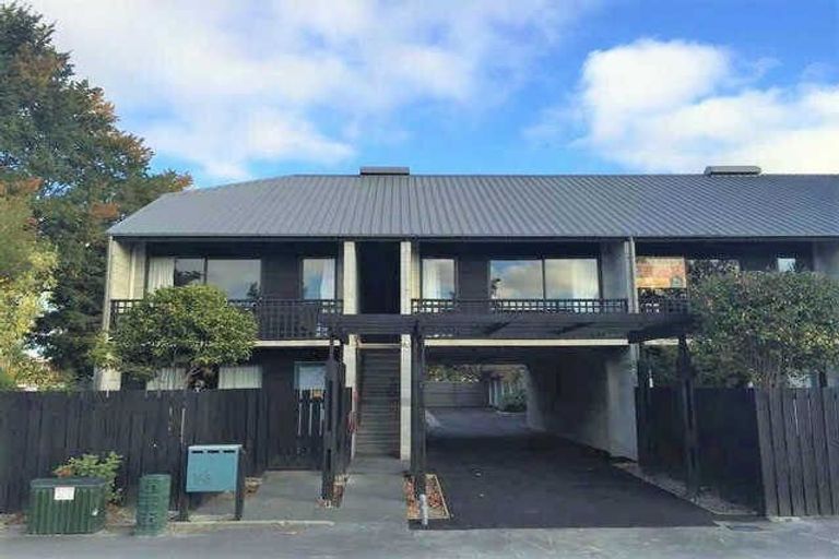 Photo of property in 2/168 Kilmore Street, Christchurch Central, Christchurch, 8013