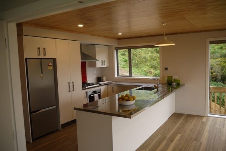 Photo of property in 25 Grumman Lane, Newlands, Wellington, 6037