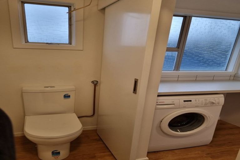 Photo of property in 221 Queens Drive, Windsor, Invercargill, 9810