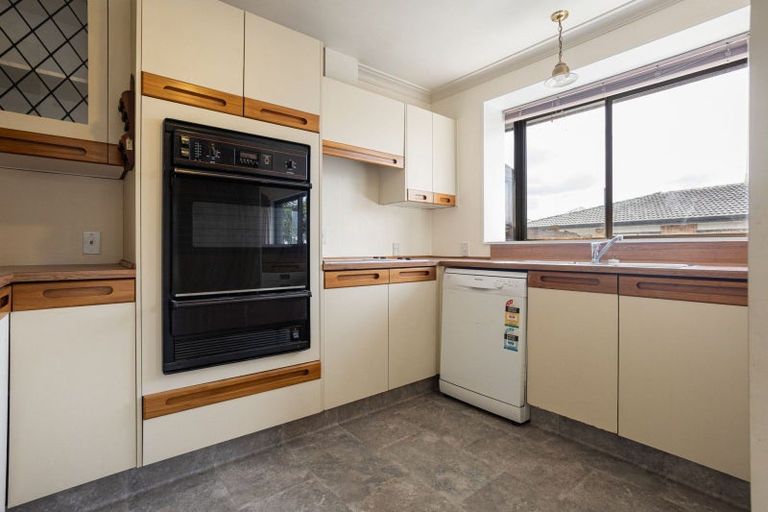 Photo of property in 12 Jasmine Avenue, Dinsdale, Hamilton, 3204