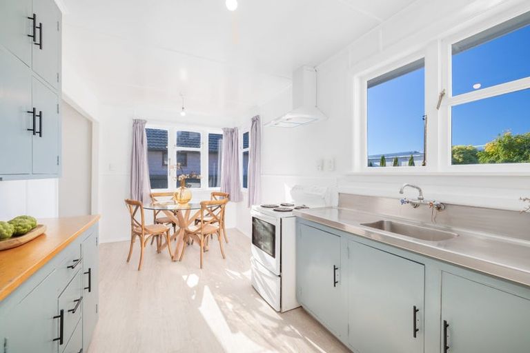 Photo of property in 10 Morrison Avenue, Northcote, Christchurch, 8052