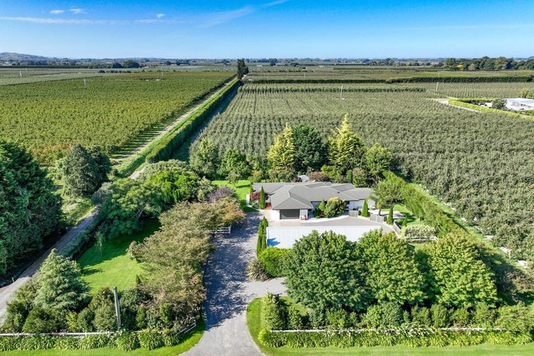 Photo of property in 96 Thompson Road, Twyford, Hastings, 4175