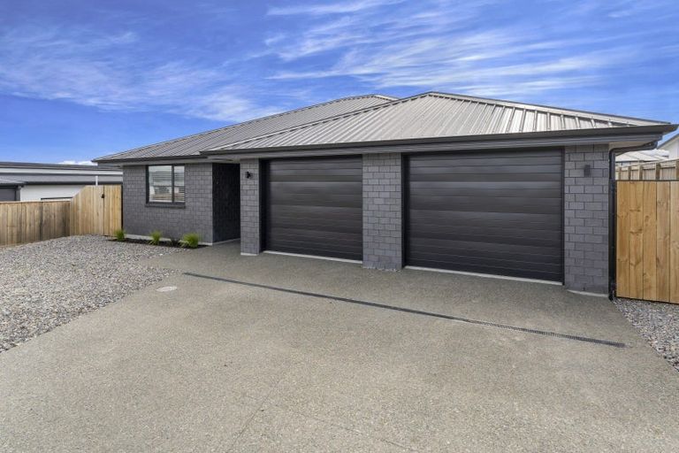 Photo of property in 66 Katania Heights, Brightwater, 7022