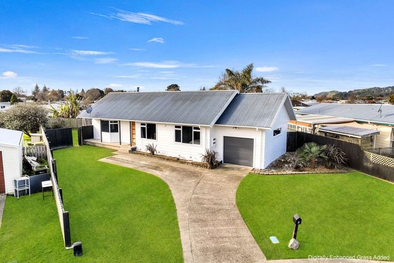 Photo of property in 8 Watarawi Place, Whakatane, 3120