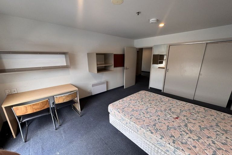 Photo of property in Hanson House, 10/27 Hanson Street, Mount Cook, Wellington, 6021
