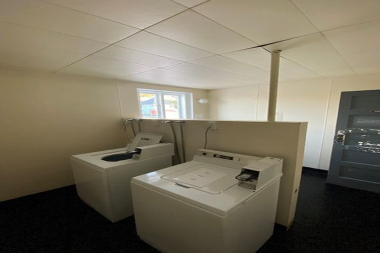 Photo of property in Blythswood Flats, 3f7 Aro Street, Aro Valley, Wellington, 6021