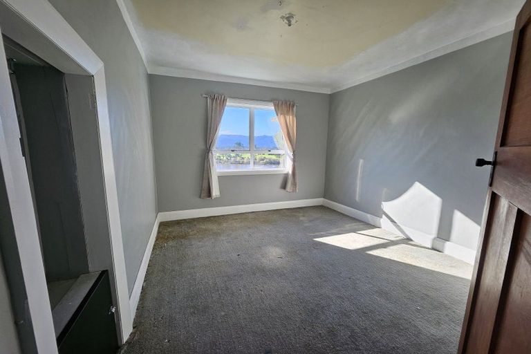 Photo of property in 100 Omoto Road, Greymouth, 7805