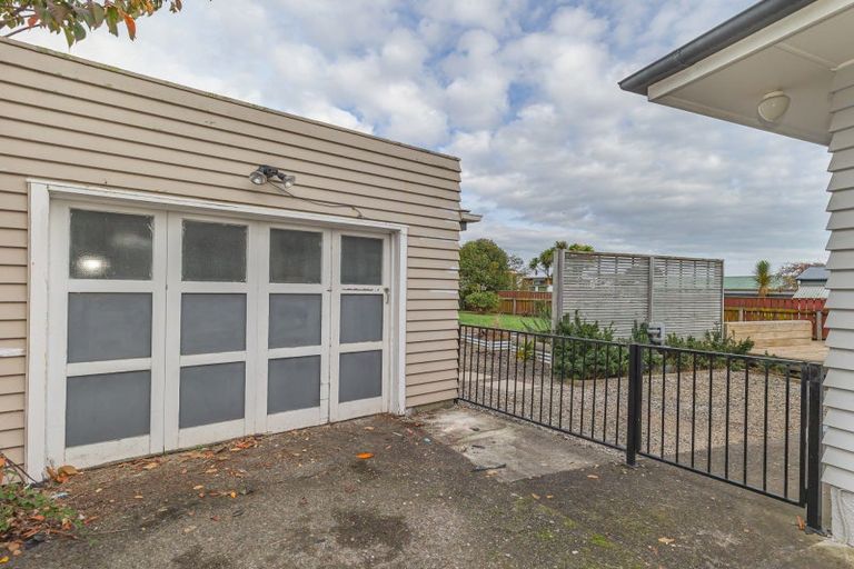 Photo of property in 5 Duke Street, Levin, 5510