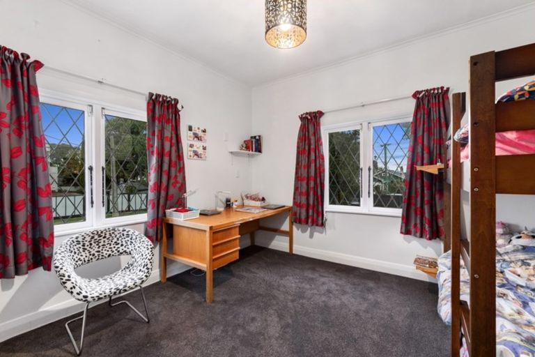 Photo of property in 38a/1 Norwood Road, Bayswater, Auckland, 0622