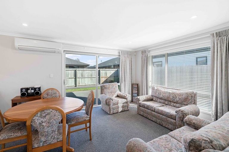 Photo of property in 21 Bradwell Crescent, Halswell, Christchurch, 8025