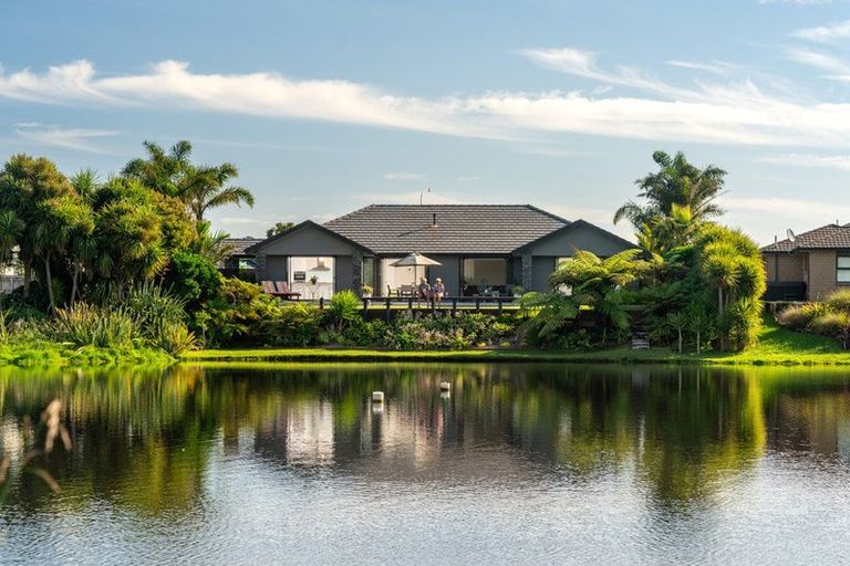 Photo of property in 3 Mcgregor Place, Paraparaumu, 5032