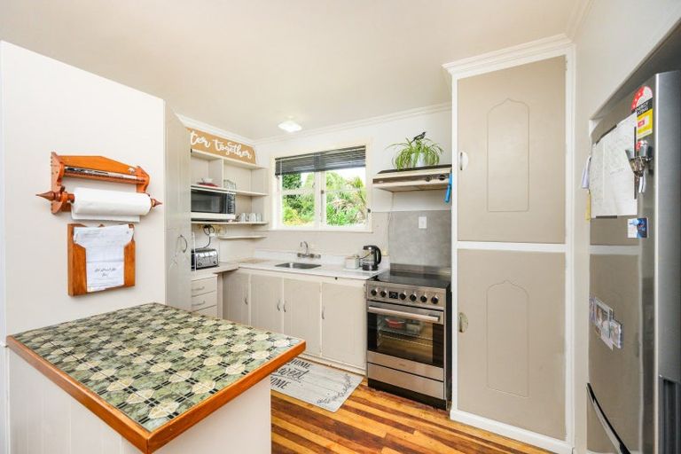 Photo of property in 55 Parkland Crescent, Terrace End, Palmerston North, 4410