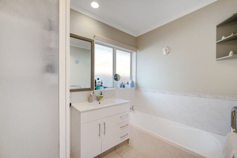 Photo of property in 3 Melia Place, Mount Maunganui, 3116