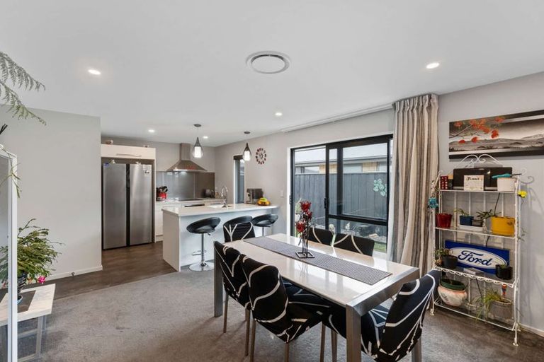 Photo of property in 28 Chesney Drive, Rolleston, 7615